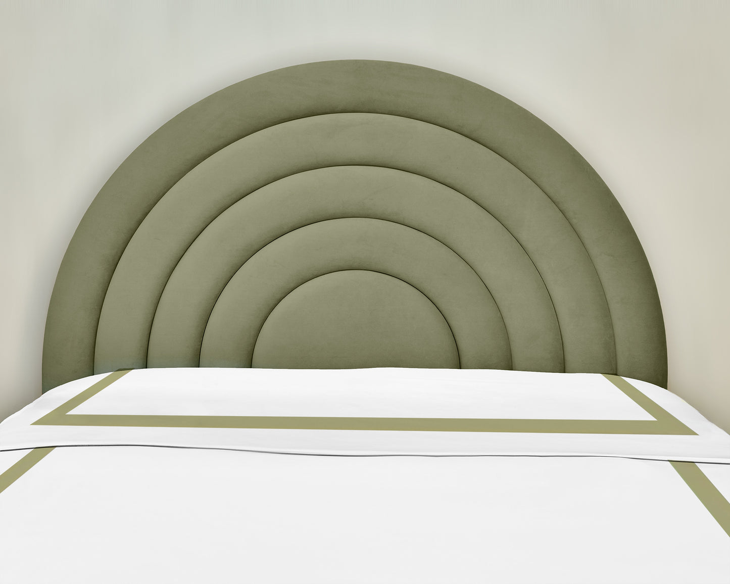 Olive Circular Full wood x velvet Full Bed