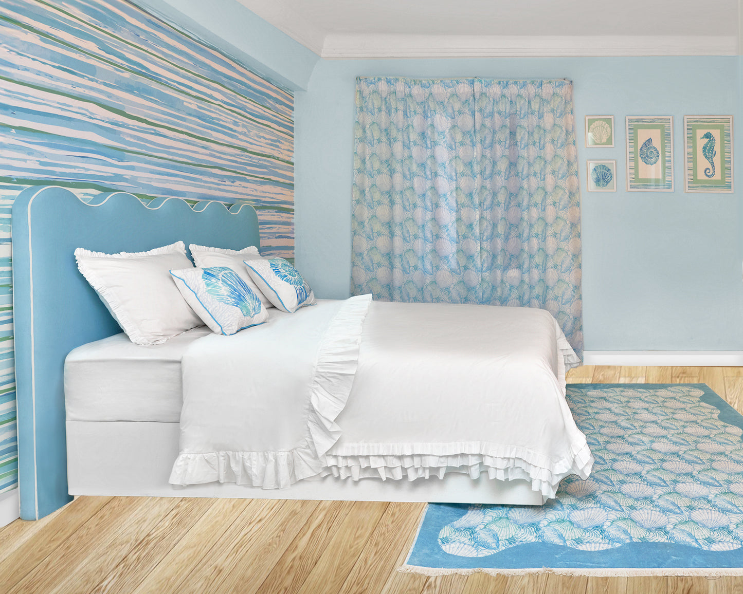 Wavy Blue seashells Frame Artwork.