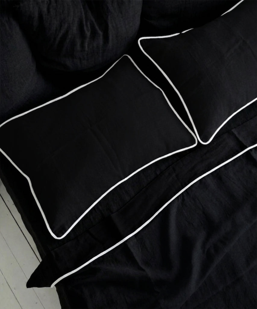 Piping Upper sheet+2 pillow cases