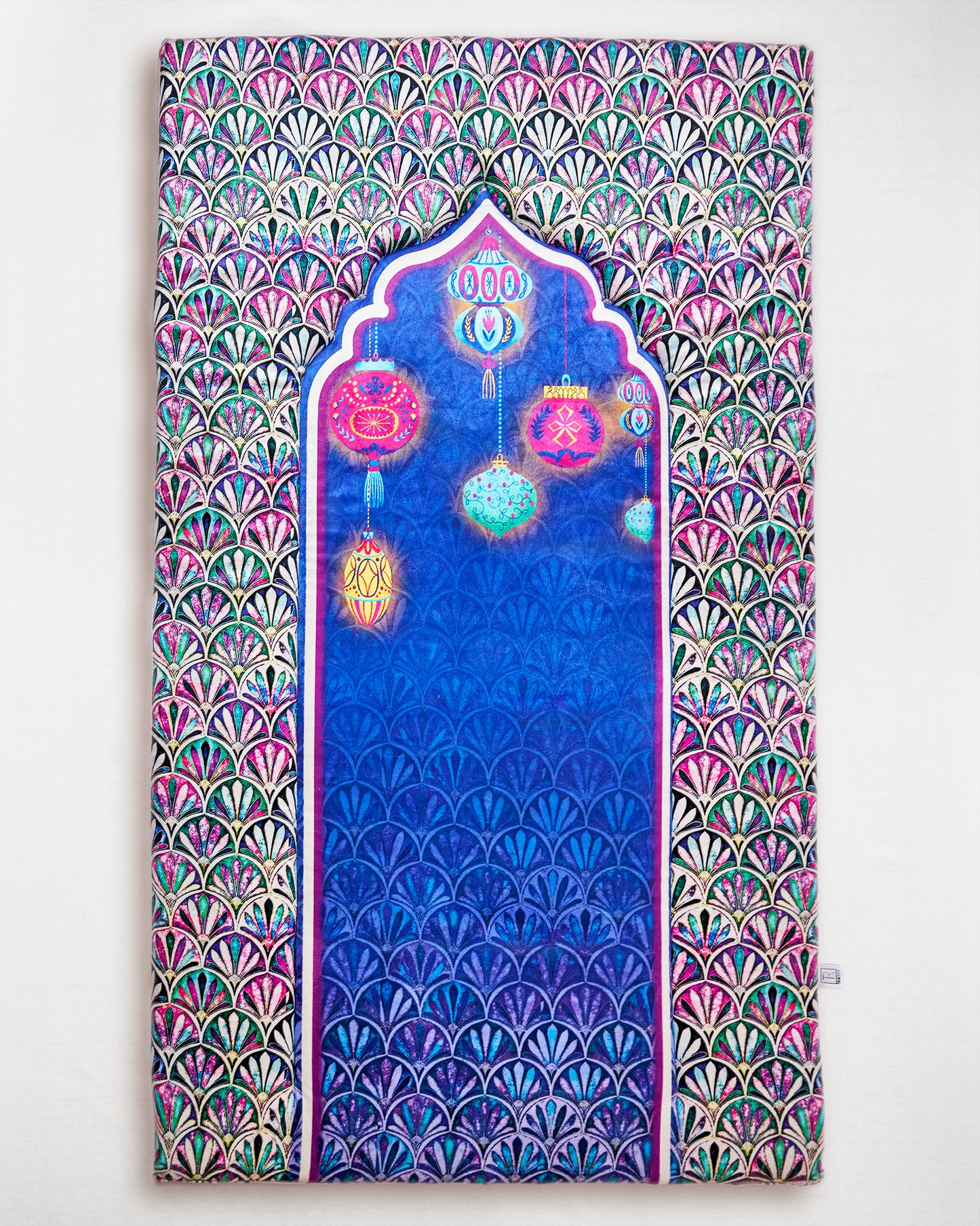 Lanterns Padded Praying Carpet
