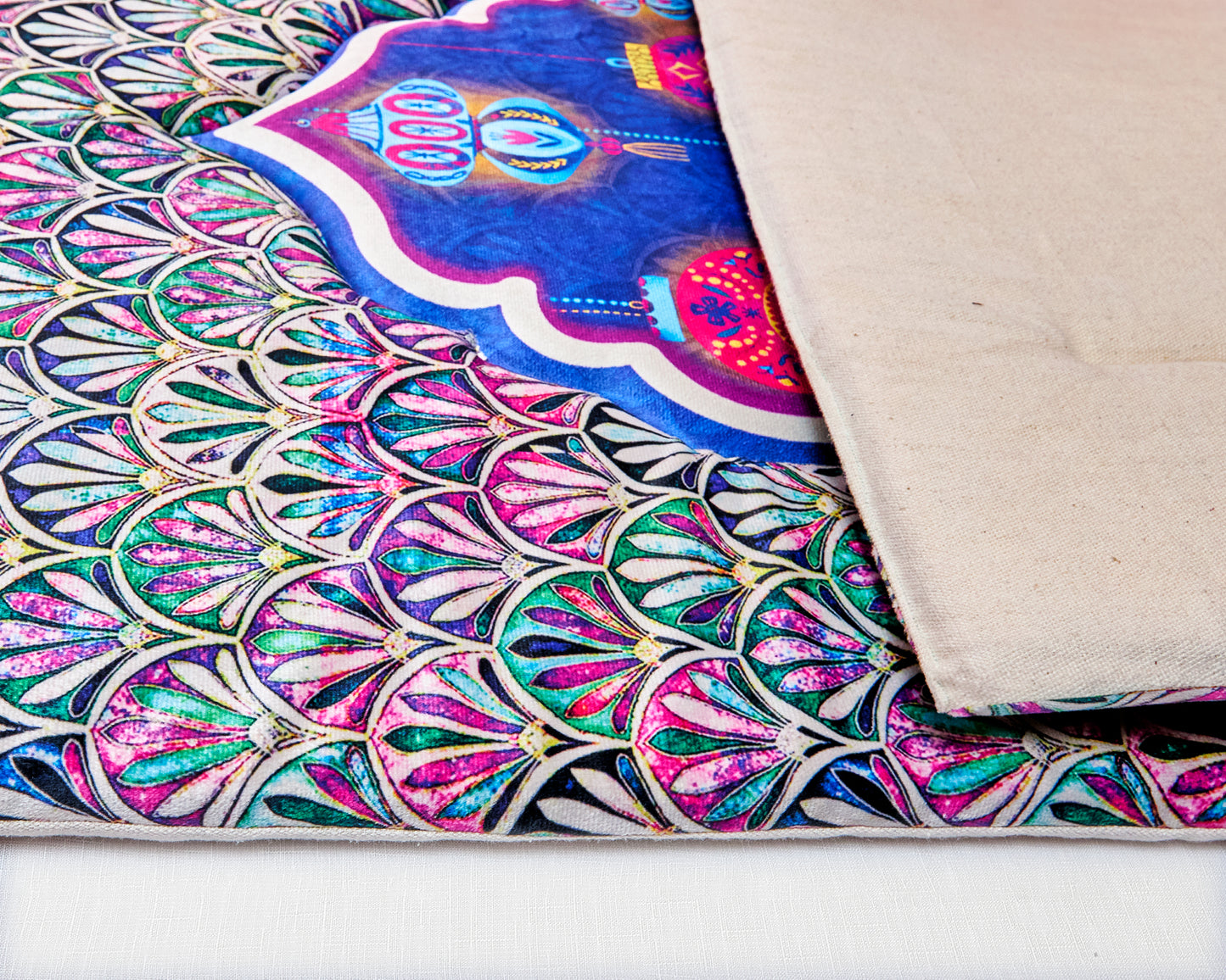 Lanterns Padded Praying Carpet