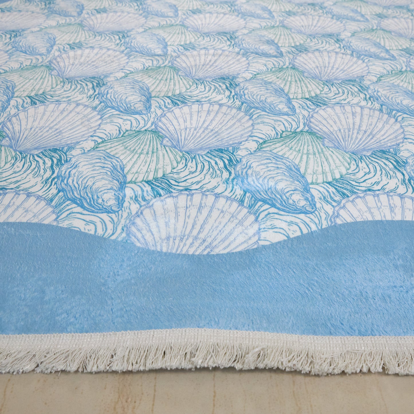 Blue Wavy Seashells Carpet