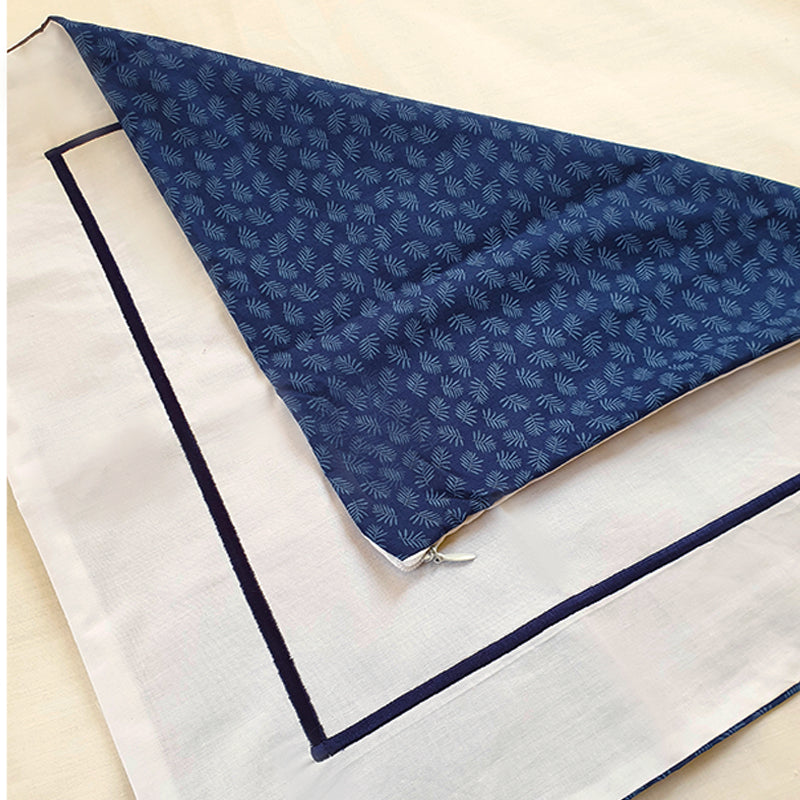 Navy Leaves Full Bed set