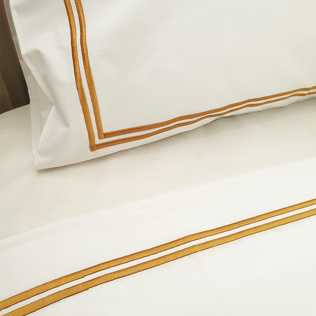 Embroidered 2 Borders White Upper sheet