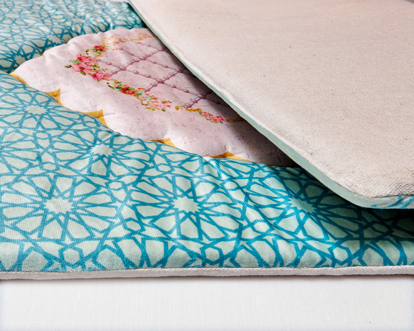 Mint Flowery Padded Praying Carpet