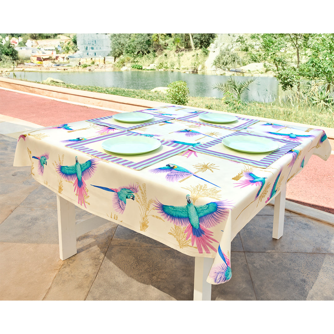 Parrots tablecloth