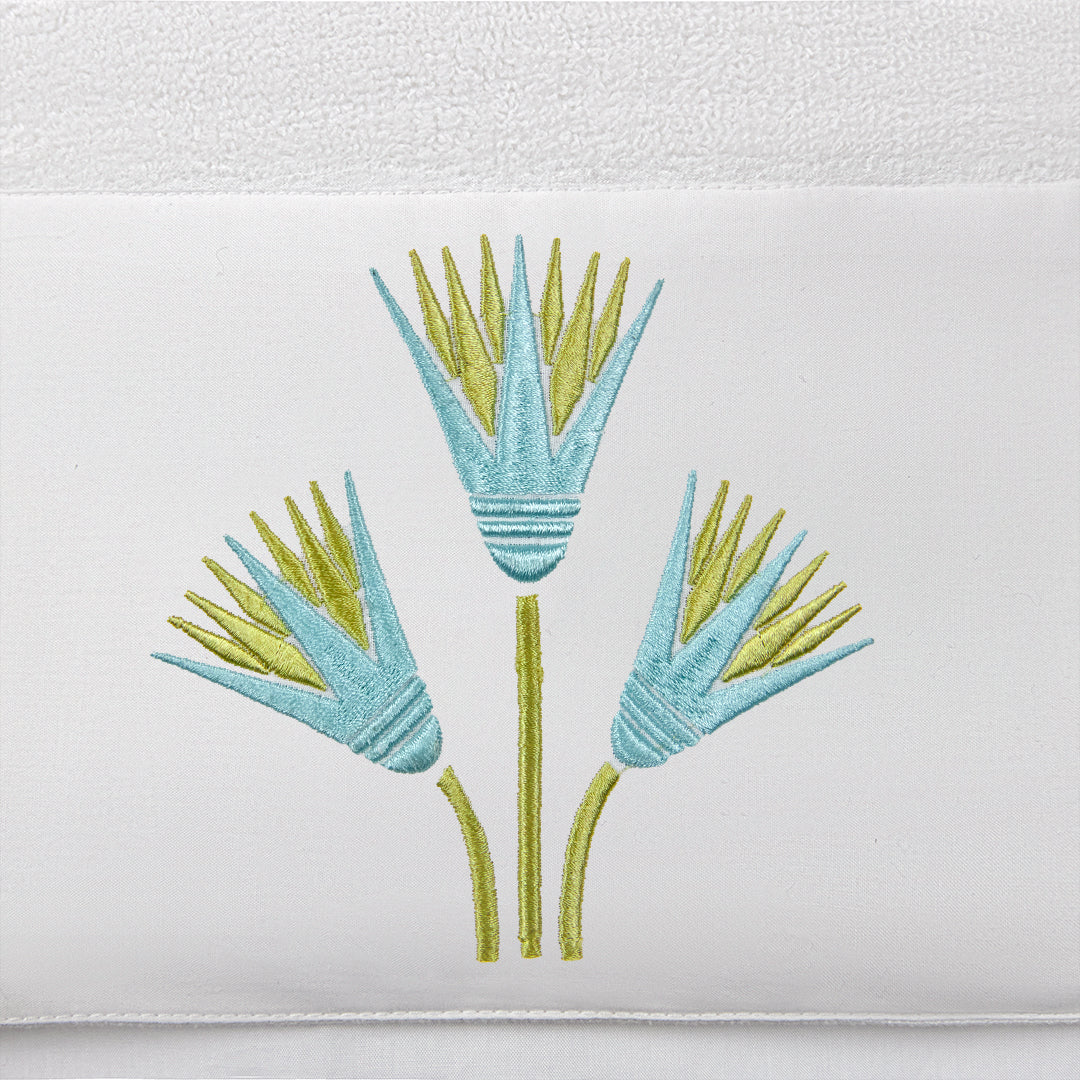 Embroidered Towels set.