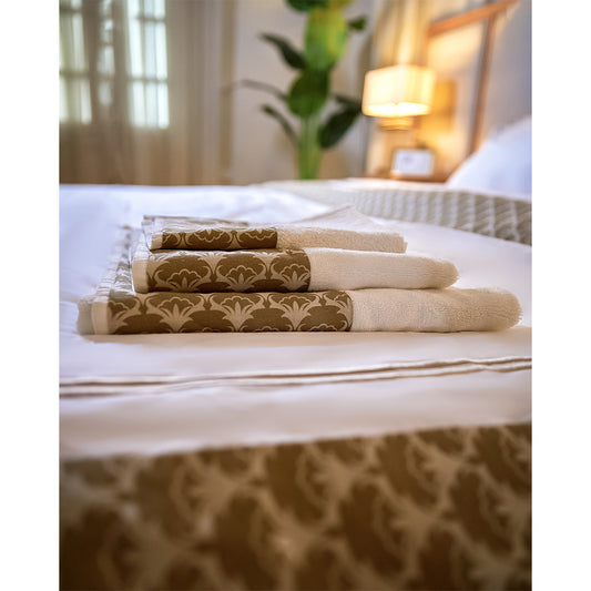 Brown Linen Towels Set