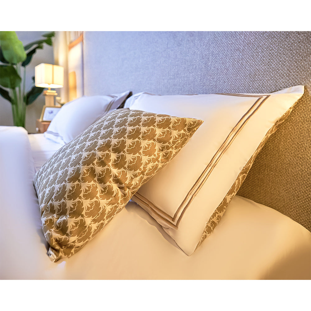 Brown Linen Full Bed set