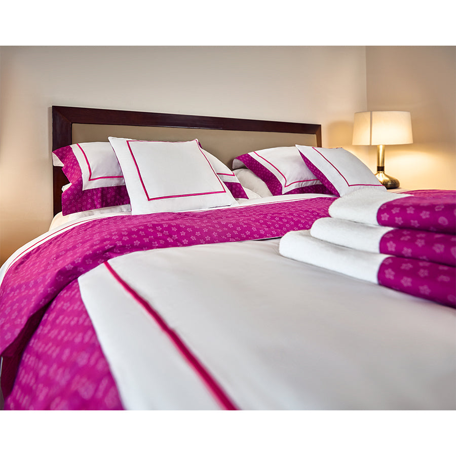 Pink stars embroidered Duvet Cover