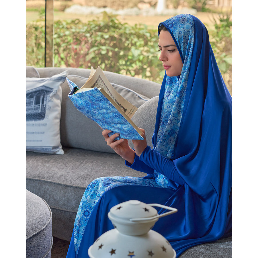 Blue Floral Full praying set .