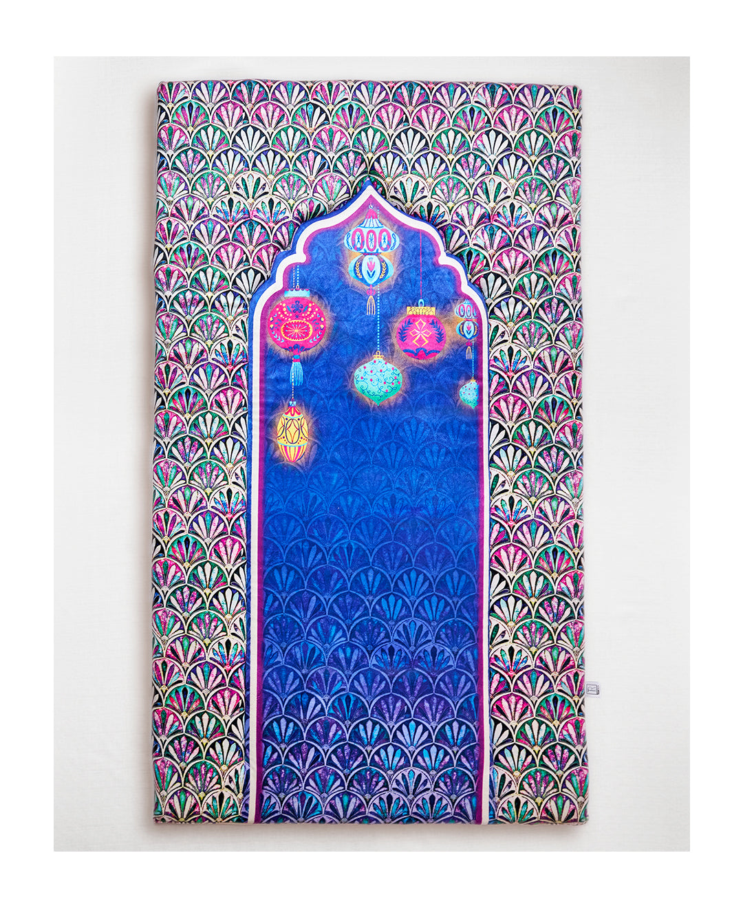Lanterns Padded Praying Carpet