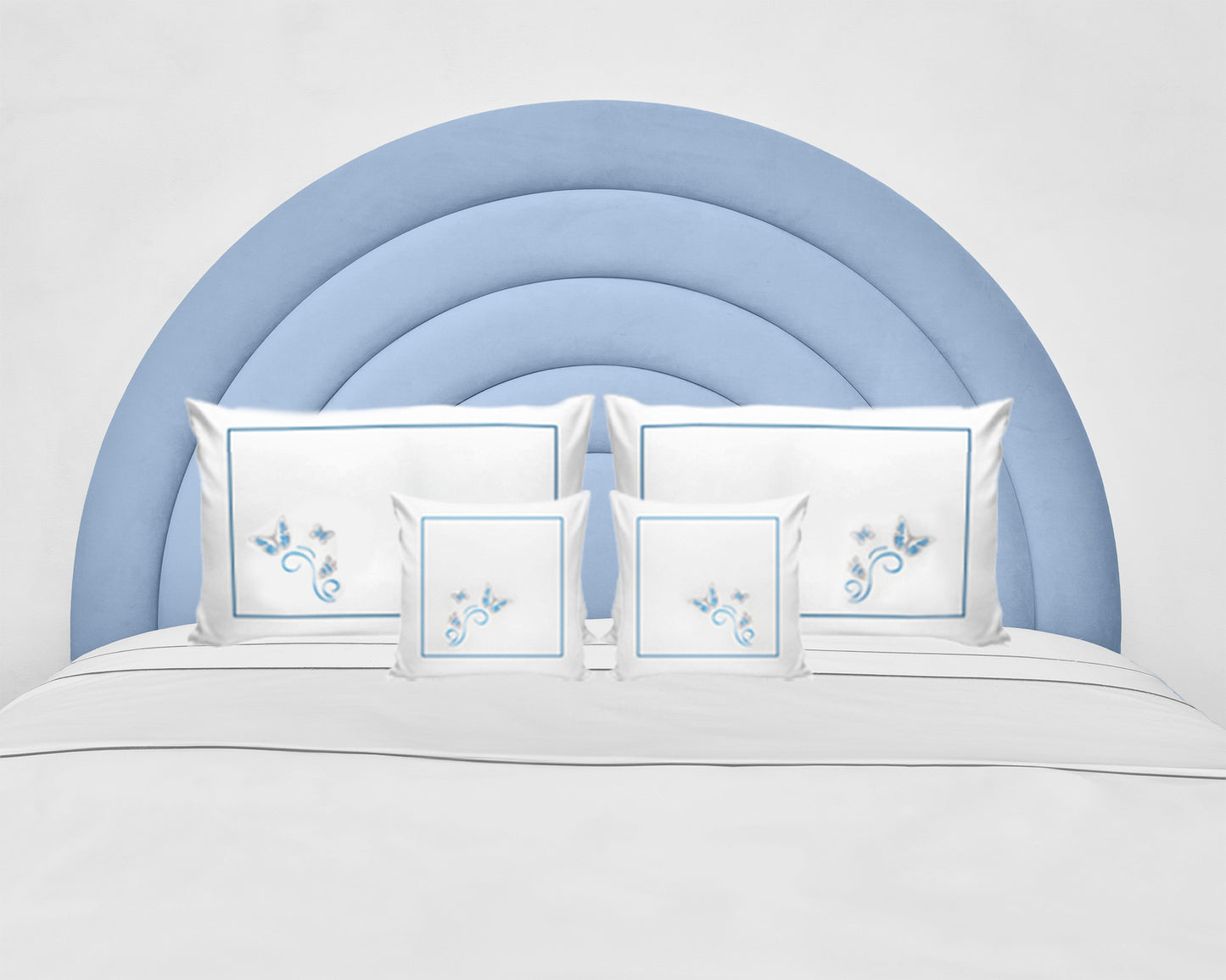 Light blue Circular wood x velvet  Bed