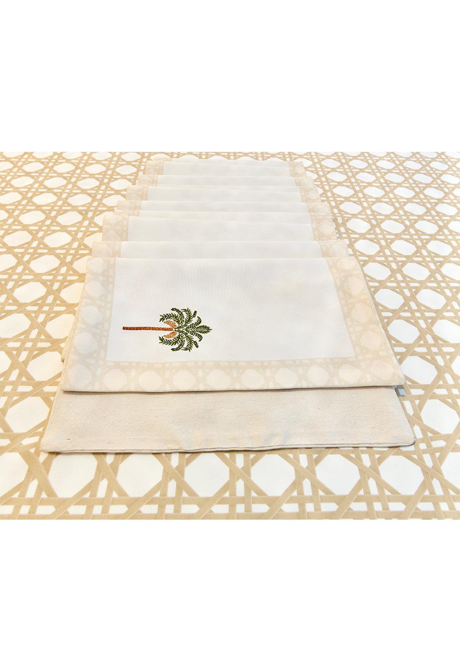 Rattan embroidered Placemats