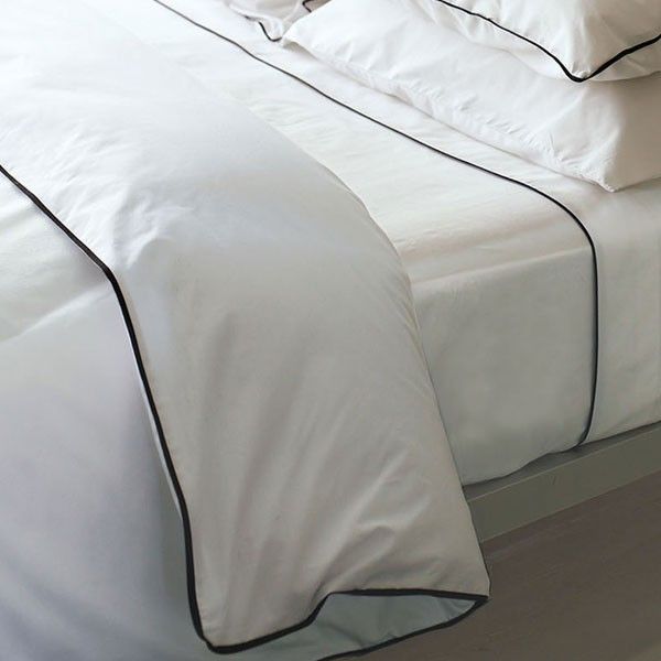 Piping Duvet cover+2 pillow cases
