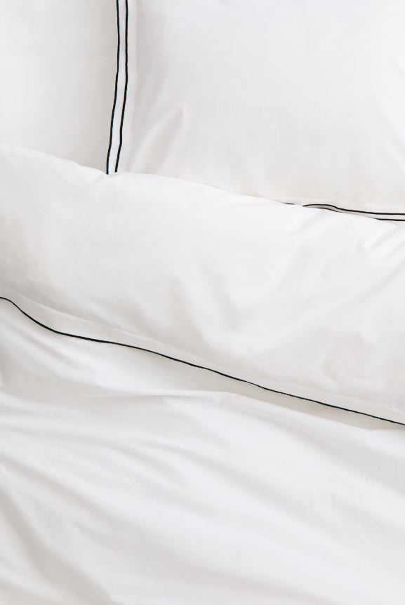 Outer embroidered Duvet cover+2 pillow cases