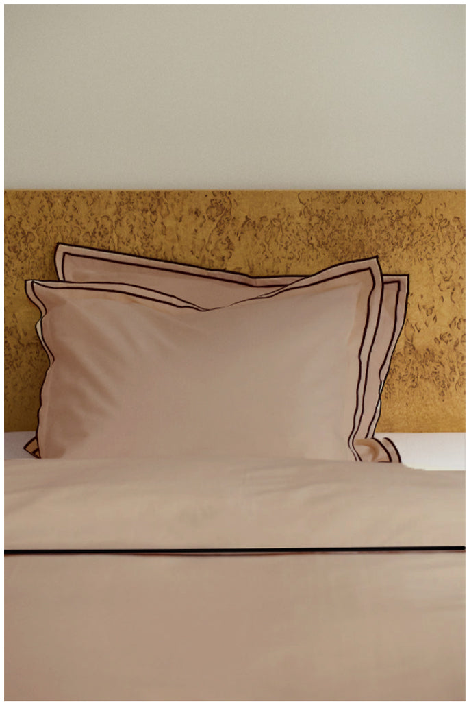 Outer embroidered Duvet cover+2 pillow cases
