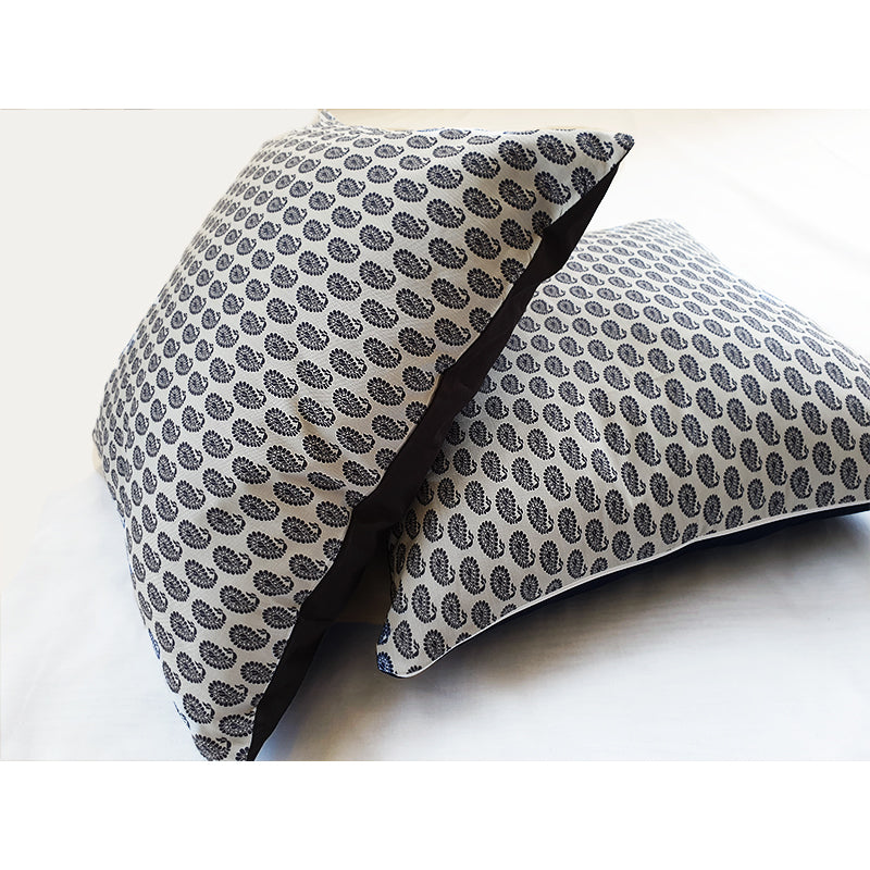 Black Kashmir Full Bed set