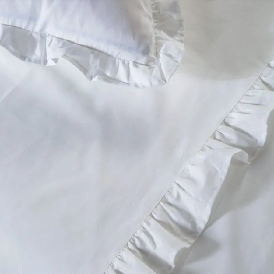 White wavy Ruffles Duvet Cover