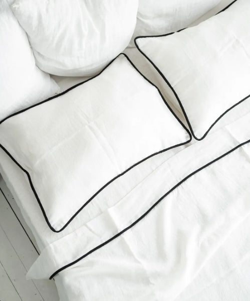 Piping Upper sheet+2 pillow cases
