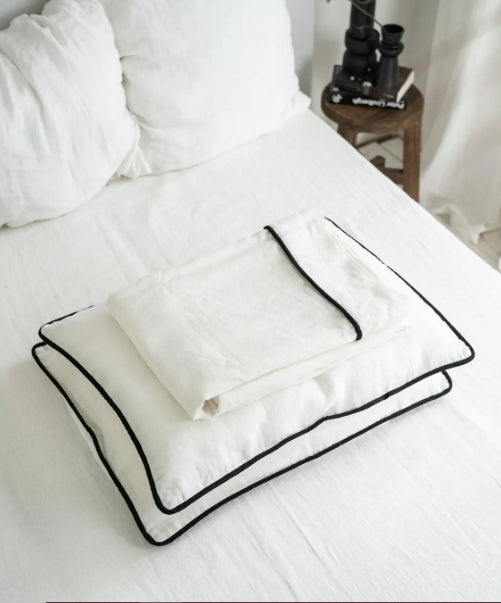 Piping Upper sheet+2 pillow cases