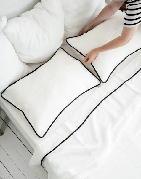 Piping Upper sheet+2 pillow cases