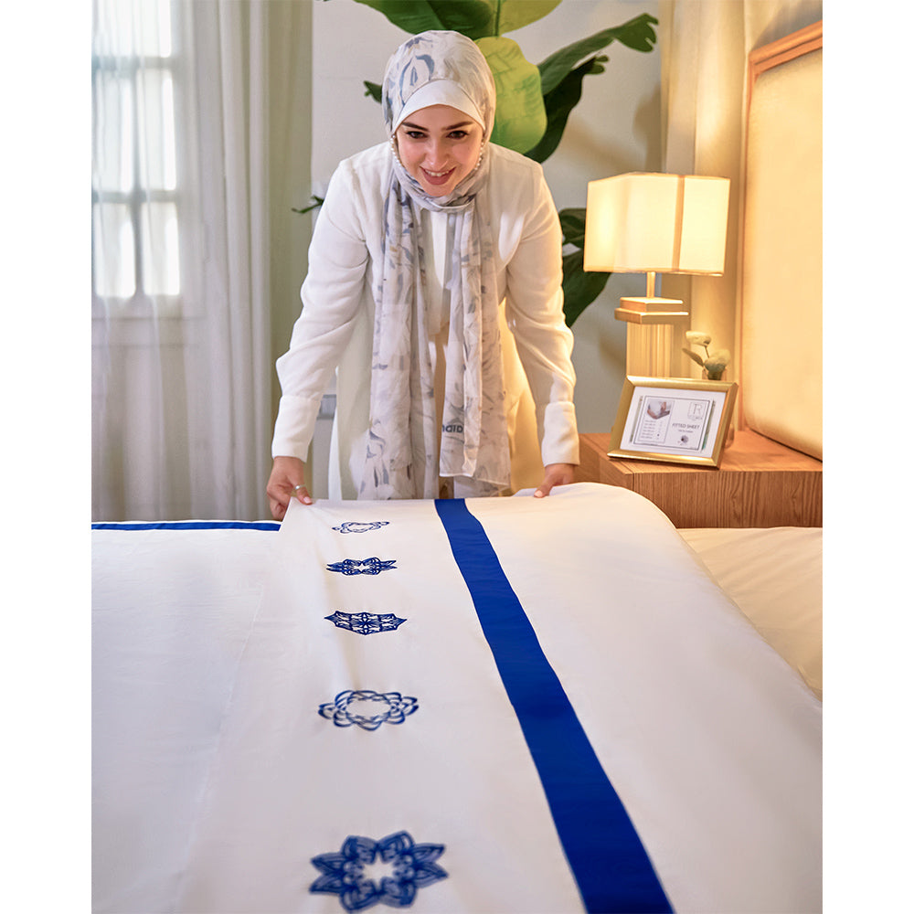 Embroidered blue mandala Full Bed set