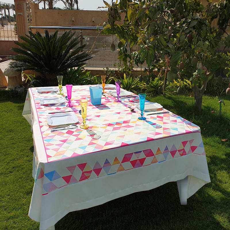 Triangle tablecloth