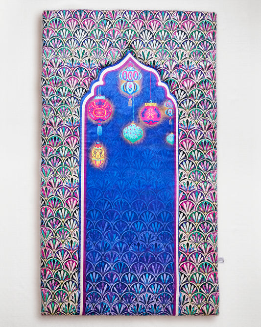 Lanterns Padded Praying Carpet