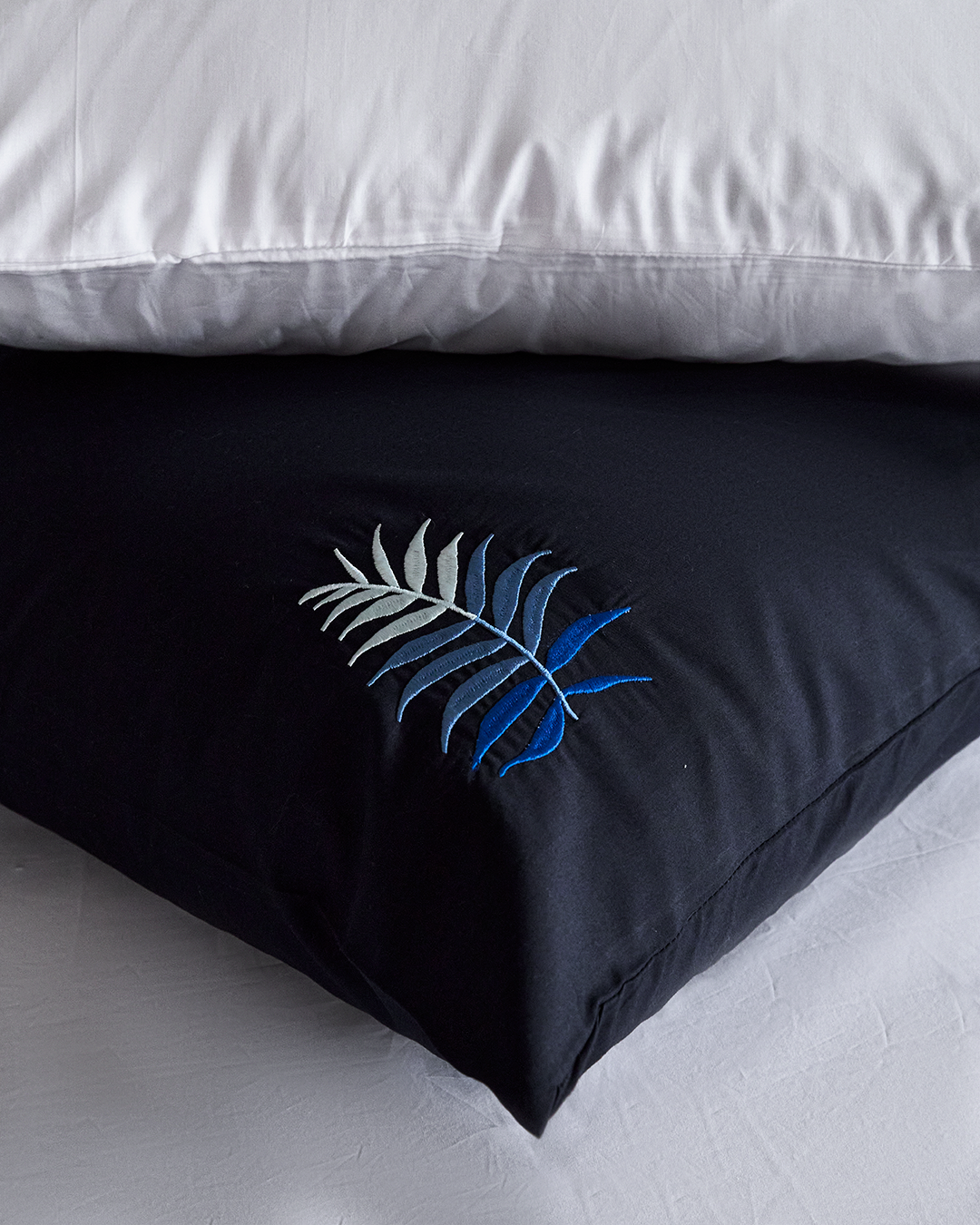 All embroidered set Offer