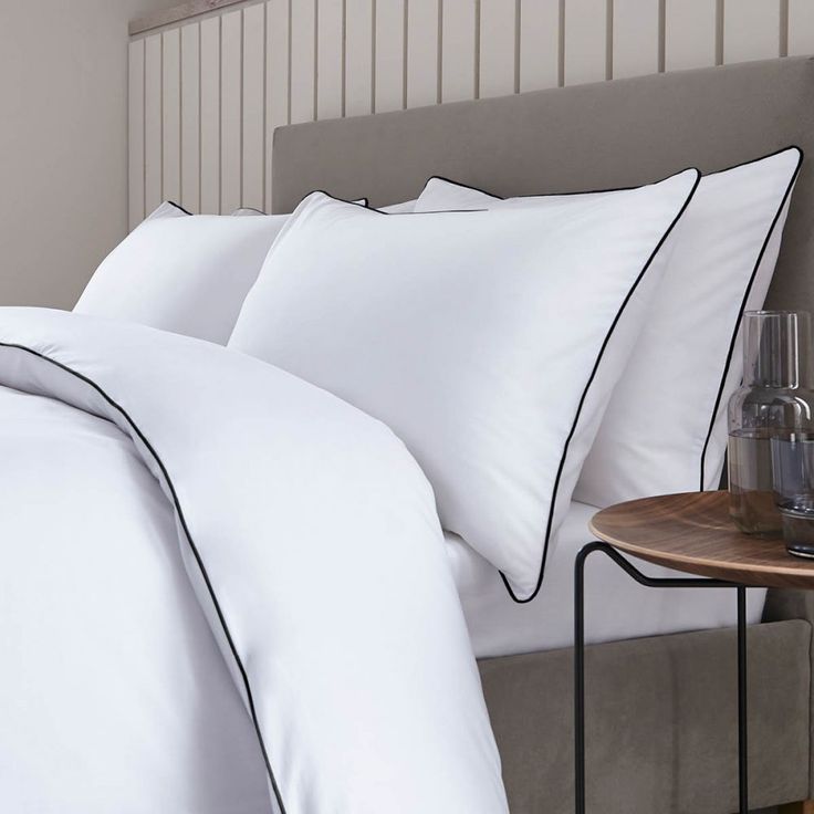 Piping Duvet cover+2 pillow cases