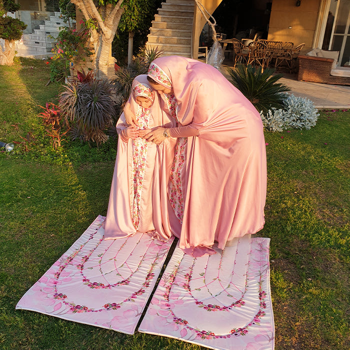Flowery Padded Praying Carpet