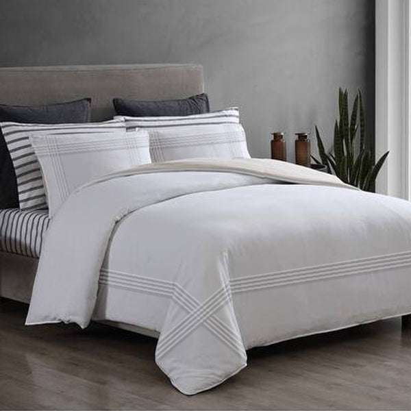 Pleated White Borders Upper sheet + 2 Pillow Cases
