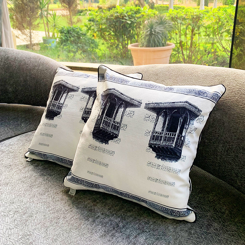 Mashrbya Cushion